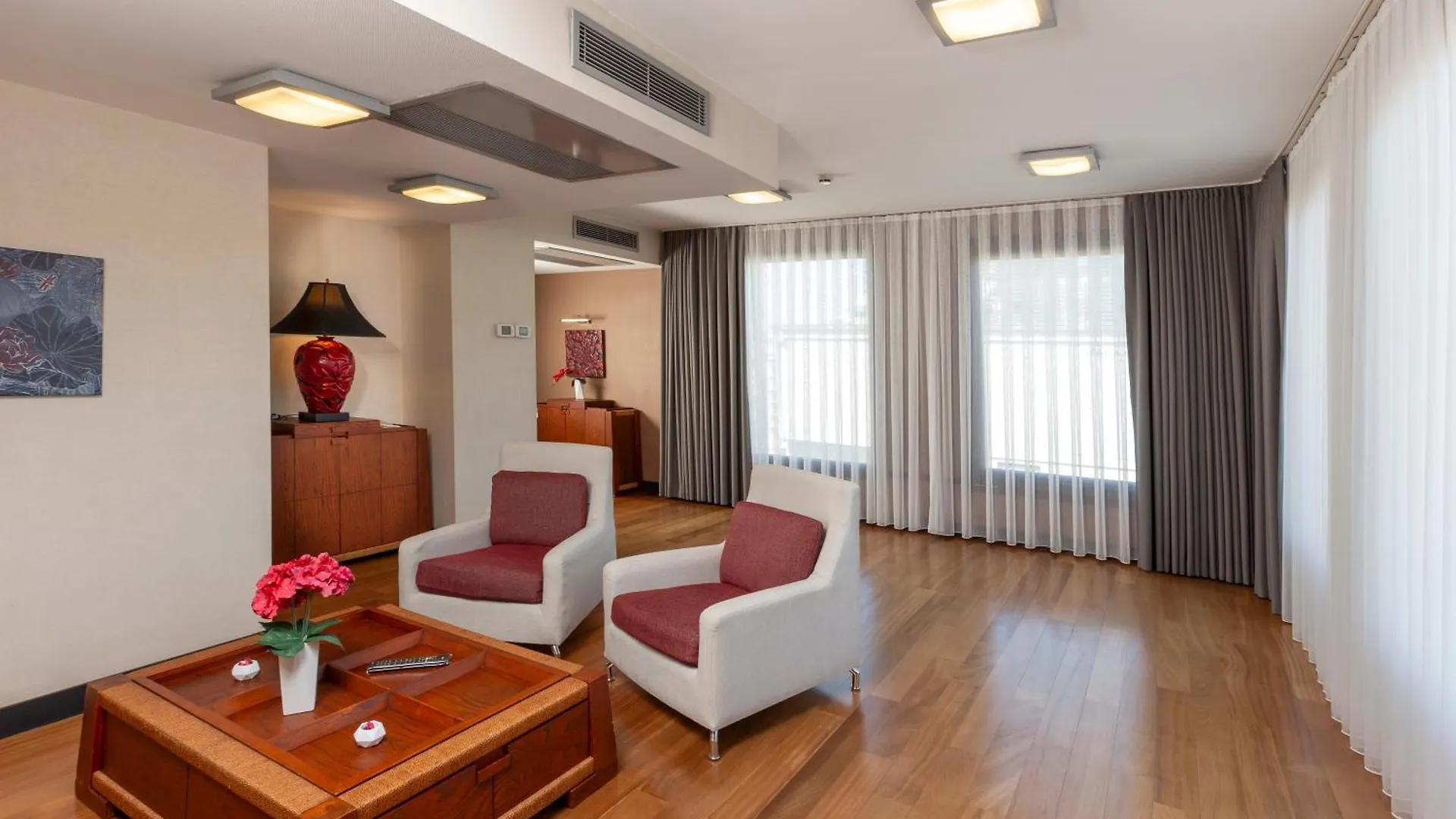 Nippon Hotel Istanbul 4*,